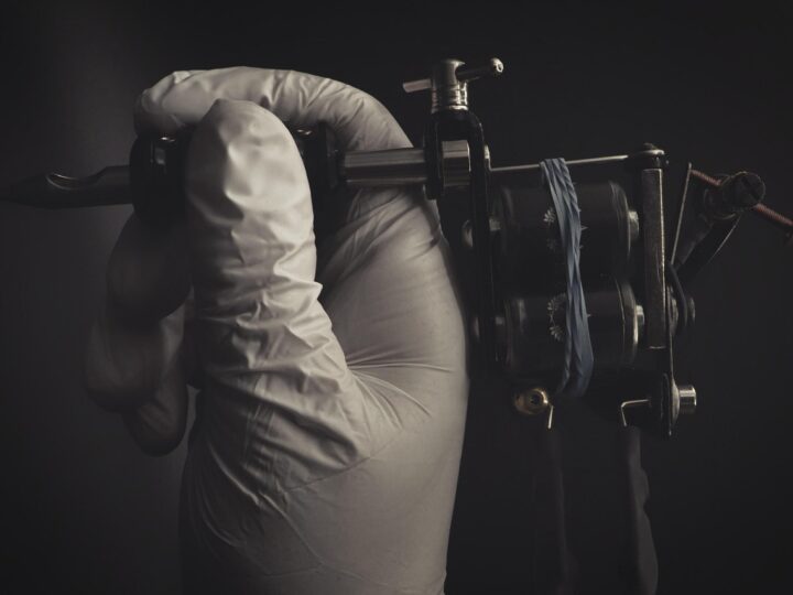 Profesjonalny tatuator w Żywcu – jakie cechy powinien mieć dobry artysta?