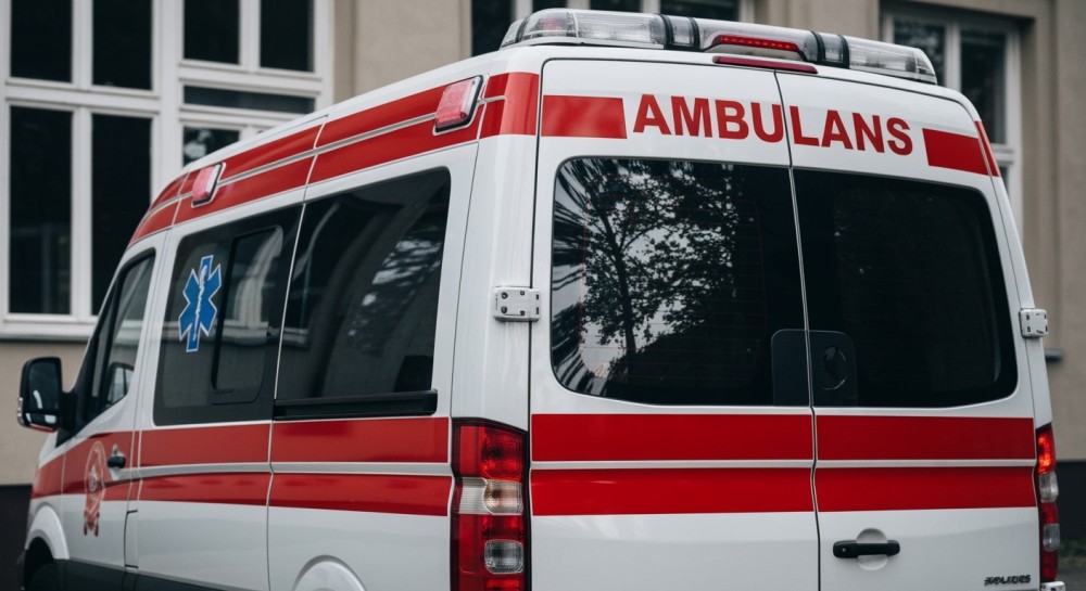 Strażacy z Żywca doskonalą umiejętności ratownictwa lodowego na Jeziorze Żywieckim