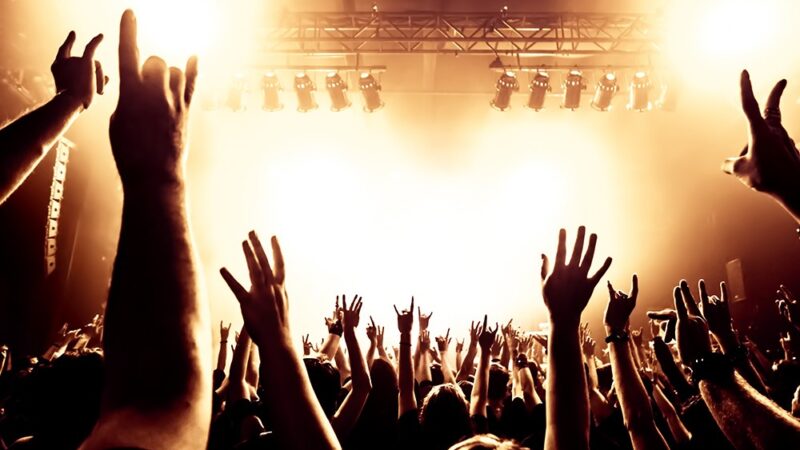 Cohen w Teatrze: Muzyczna Opowieść o Legendzie z Sztompke, Skibińskim i Taraszką