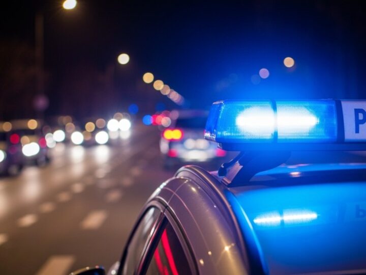 Bezpieczni seniorzy – dzielnicowi edukują w Klubie MCK „Akwarium” w Żywcu