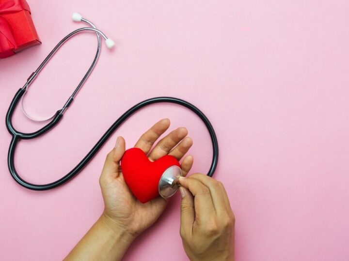 Joga Kręgosłupa: Ulga dla osób z siedzącą pracą