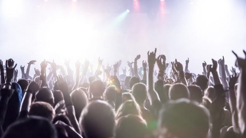 Kabaret Czesuaf prezentuje nowy program: „A, dajcie spokój…” – humor w zgiełku codzienności!