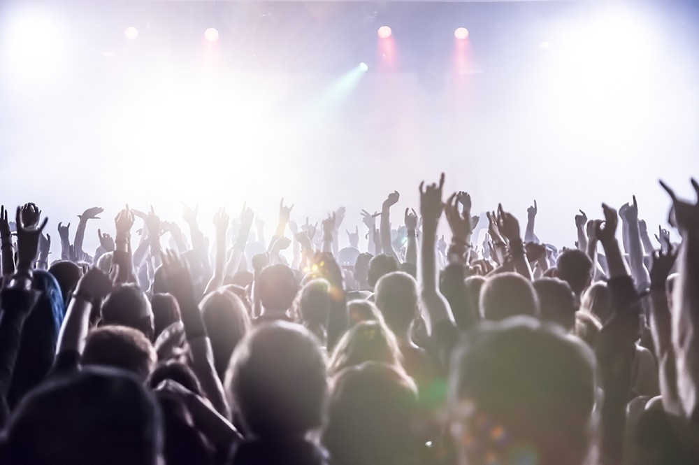 Kabaret Czesuaf prezentuje nowy program: „A, dajcie spokój…” – humor w zgiełku codzienności!