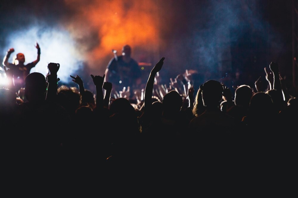 Lato 2026 w Amfiteatrze Pod Grojcem: Muzyczne Festiwale i Niezapomniane Wydarzenia!