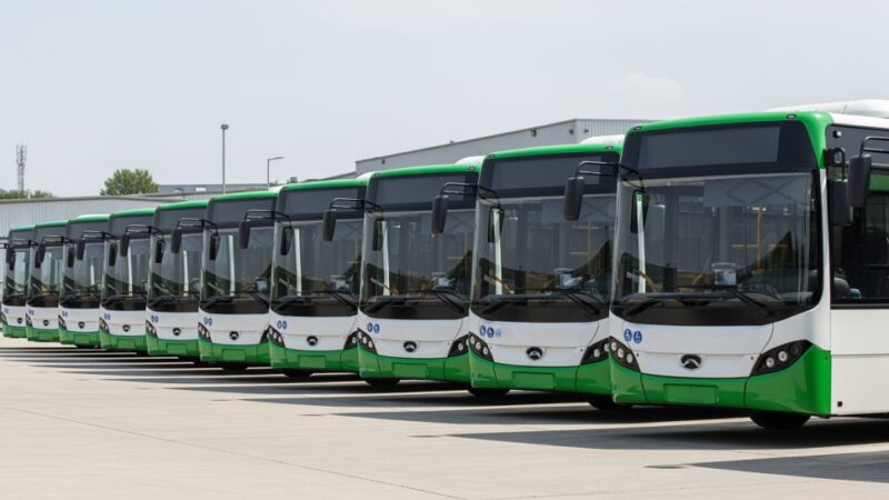 Nowe trasy autobusów linii nr 1 i 8 po zamknięciu przejazdu w Pewli Małej