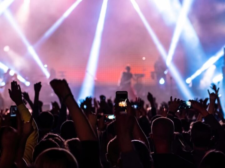 Piknik Parafialny w Oczkowie: Radość, Atrakcje i Wspólne Świętowanie