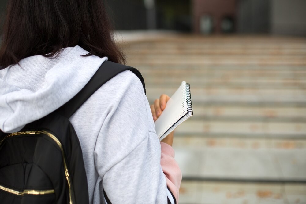 Nowe możliwości dla uczniów: modernizacja pracowni i staże w Żywcu
